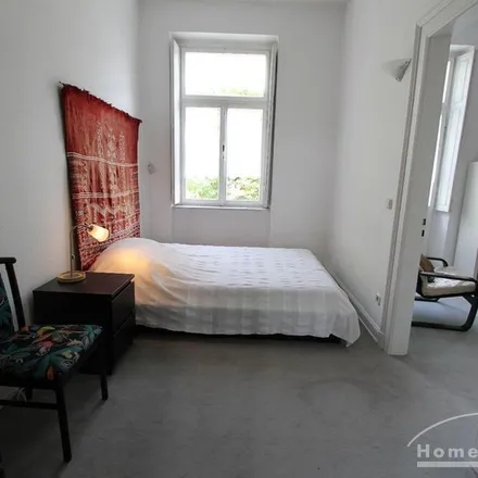 Rent this 2 bed apartment on Lessingstraße 52 in 53113 Bonn, Germany