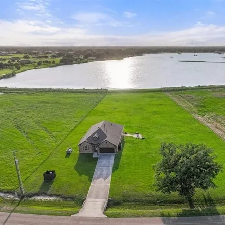 Buy this 3 bed house on 1120 Wagon Wheel Trail in Brazoria County, TX 77515