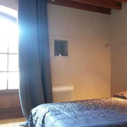 Rent this 3 bed house on 47500 Saint-Front-sur-Lémance