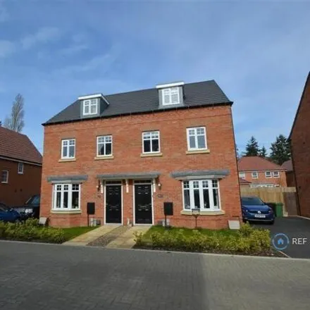 Rent this 3 bed duplex on unnamed road in Thorpe End, NR13 6UU