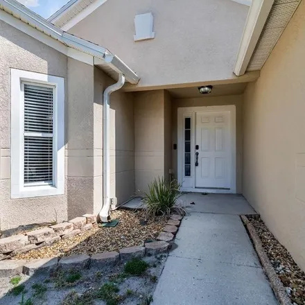 Rent this 3 bed apartment on 621 Blue Park Road in Orange City, Volusia County