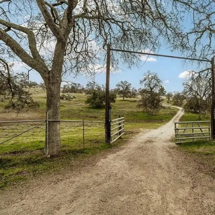 Image 2 - Oakwood Road, Madera County, CA, USA - House for sale