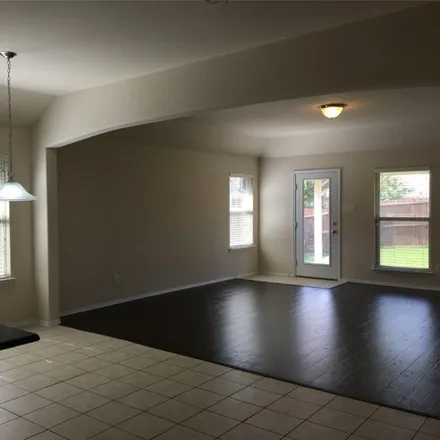 Image 5 - 1275 Lasso Trail, Little Elm, TX 75068, USA - House for rent