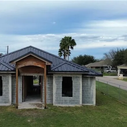 Buy this 3 bed house on Hernandez Drive in Hidalgo County, TX 78537