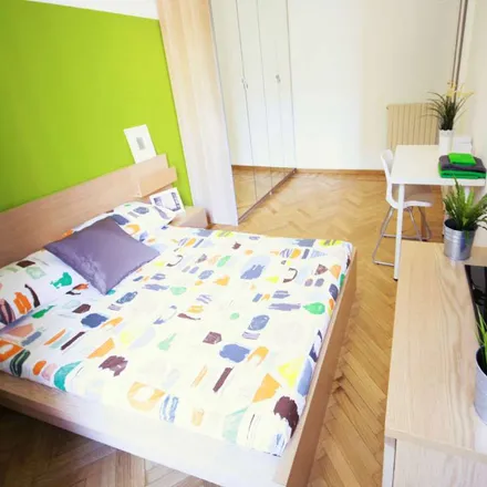 Rent this 6 bed room on Via Giuseppe Luosi in 6, 20131 Milan MI