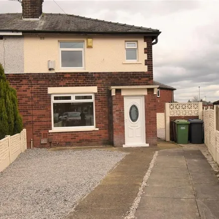 Rent this 3 bed duplex on Wavertree Avenue in Hag Fold, M46 9QH