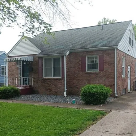 Buy this 3 bed house on 3243 Butler St in Springfield, Illinois