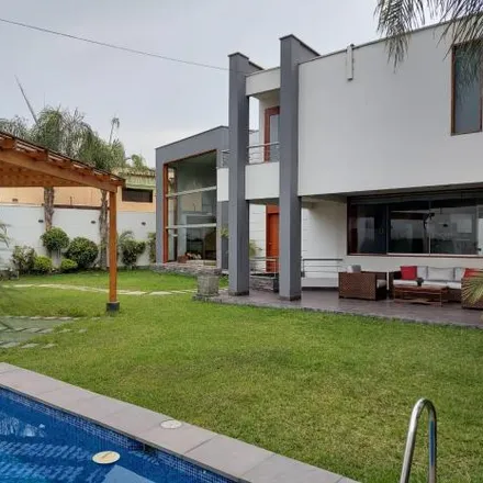 Image 1 - Calle D, La Molina, Lima Metropolitan Area 15026, Peru - House for sale