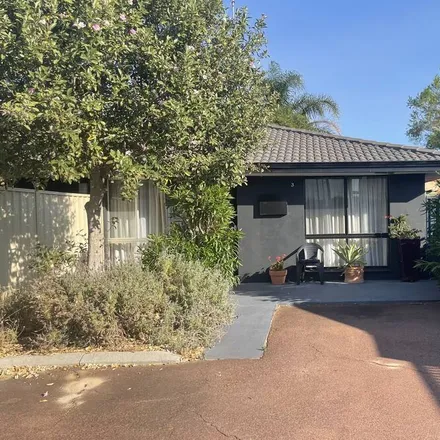 Image 4 - Mandurah, Mandurah Road, Greenfields WA 6210, Australia - House for rent