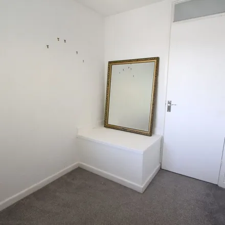Image 4 - Rye Close, Banbury, OX16 1XG, United Kingdom - Apartment for rent