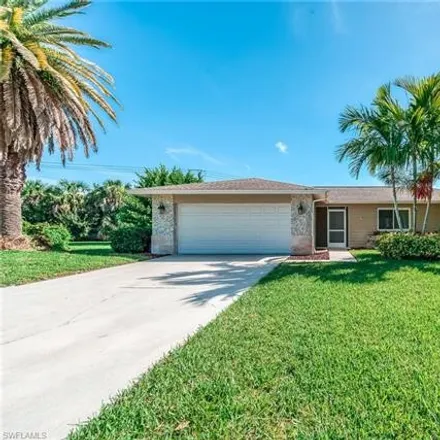 Image 2 - 9800 Chelsea Place, Collier County, FL 34109, USA - House for sale