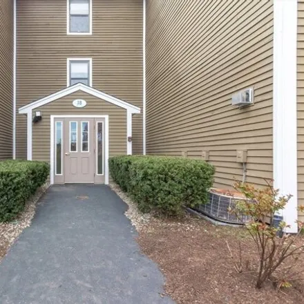 Buy this 2 bed condo on 3 Marc Drive in Plymouth Mobile Estates, Plymouth