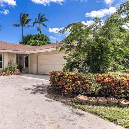 Buy this 3 bed house on 17734 Maplewood Drive in Palm Beach County, FL 33487