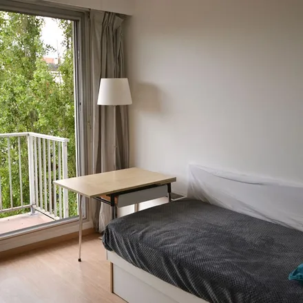Rent this 1 bed apartment on 1 bis Rue Jules Henripré in 92100 Boulogne-Billancourt, France