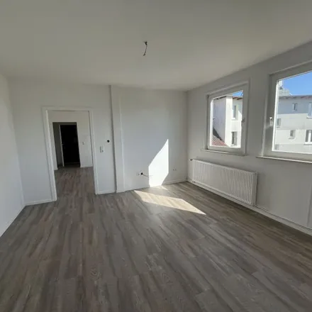 Rent this 2 bed apartment on Lloydstraße 13 in 27568 Bremerhaven, Germany