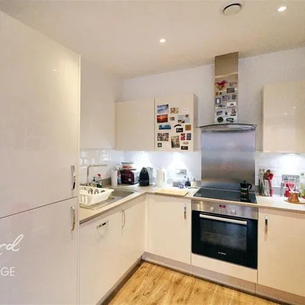 Image 4 - Trinity Walk, Sandy Hill Road, London, SE18 6PA, United Kingdom - Apartment for rent