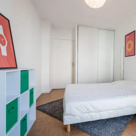 Rent this 5 bed room on 68 Rue du Dauphiné in 69003 Lyon 3e Arrondissement, France