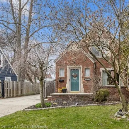 Buy this 4 bed house on 20763 Marter Road in Grosse Pointe Woods, MI 48236