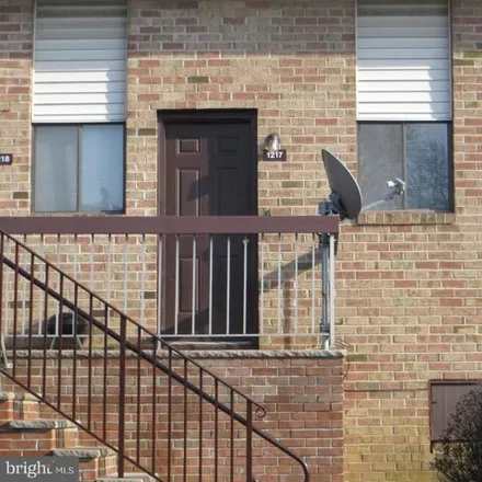 Buy this 1 bed condo on North Oaks Boulevard in North Brunswick, NJ 08902