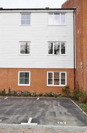 Image 5 - Swinton Court, Mere Road, Dunton Green, TN14 5GG, United Kingdom - Apartment for rent
