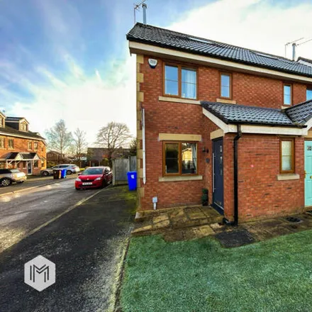 Buy this 3 bed duplex on Eagley View in Bury, BL8 2HL