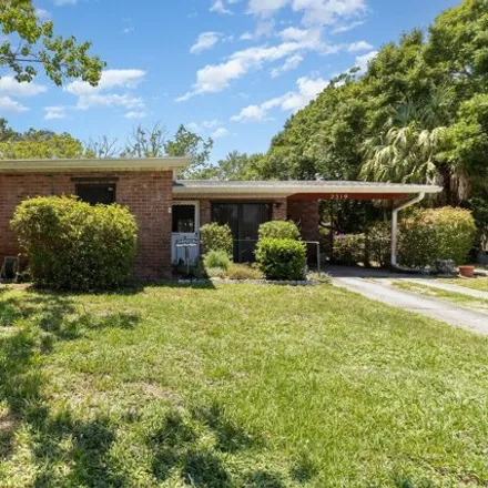 Buy this 3 bed house on 2305 King Richard Road in Melbourne, FL 32935