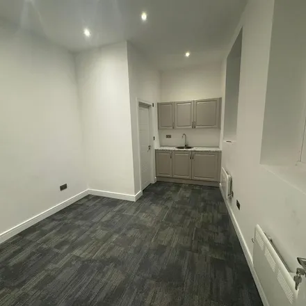 Image 2 - Station Flooring, Station Road, Didcot, OX11 7NF, United Kingdom - Apartment for rent