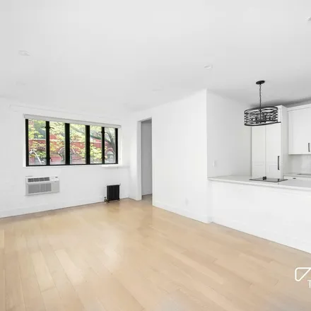 Rent this 1 bed townhouse on 1 Charlton Street in New York, NY 10014