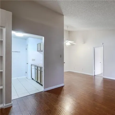 Image 5 - Dorsett Road, Austin, TX 78727, USA - Apartment for rent