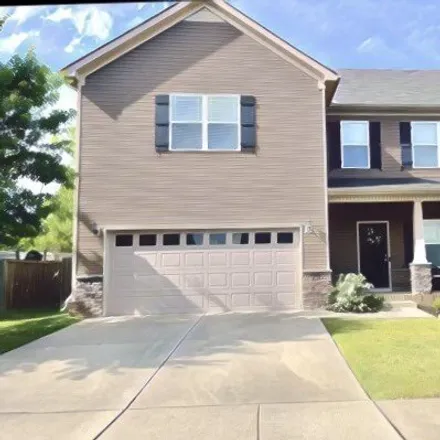 Buy this 3 bed house on 7041 Lakota Drive in Spring Hill, TN 37174