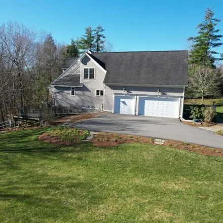 Image 2 - 63 Balsam Court, Bedford, NH 03110, USA - House for sale