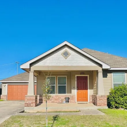 Buy this 3 bed house on 535 Magnolia Wind in New Braunfels, TX 78130