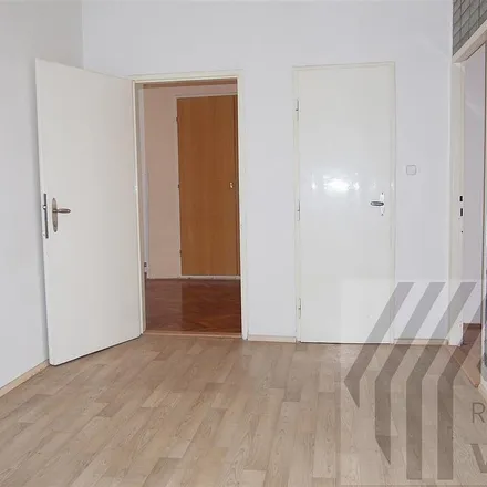 Image 4 - MUDr. Josef Bartoň, Smilova, 530 09 Pardubice, Czechia - Apartment for rent