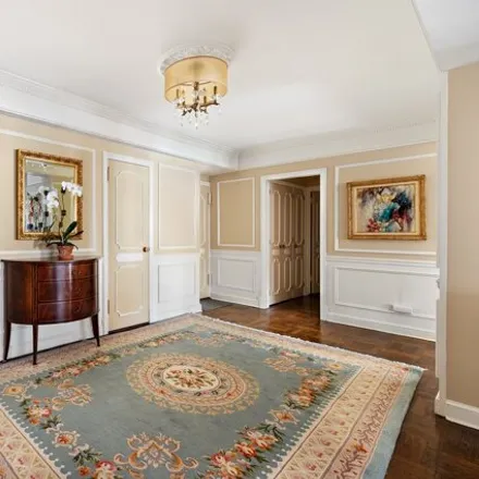 Image 1 - 120 East 81st Street, New York, NY 10028, USA - Apartment for sale