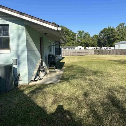 Image 2 - 7171 East Parmelee Street, Glen Saint Mary, Baker County, FL 32040, USA - House for sale