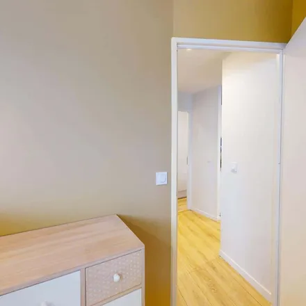 Rent this 1 bed apartment on 12 Chemin de la Blanchisserie in 38100 Grenoble, France