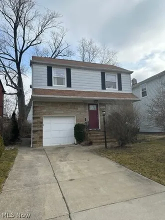 Buy this 3 bed house on 3933 Washington Boulevard in University Heights, OH 44118