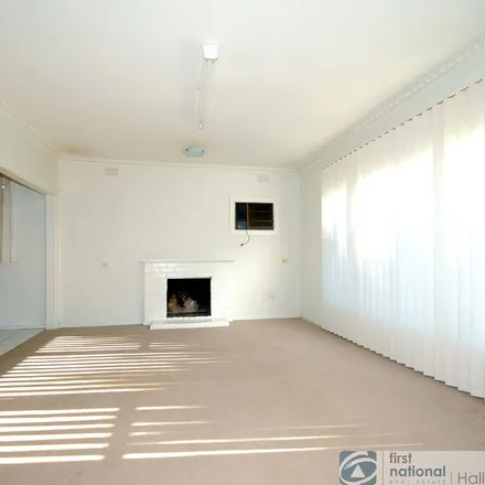 Image 5 - Broadoak Street, Noble Park VIC 3174, Australia - Apartment for rent