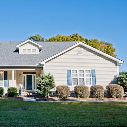 Buy this 4 bed house on 206 Carefree Lane in Carteret County, NC 28557