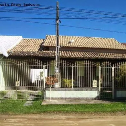 Buy this 2 bed house on Escola Estadual Edmundo Silva in Rua Bernardo Vasconcelos, Centro