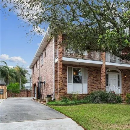 Image 2 - 7263 Canal Boulevard, New Orleans, LA 70124, USA - House for sale