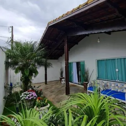 Buy this studio house on Rua das Tulipas in Flórida, Praia Grande - SP