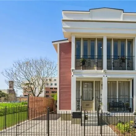 Buy this 3 bed house on 2109 Rousseau Street in New Orleans, LA 70130