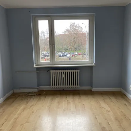 Rent this 2 bed apartment on Billwerder Billdeich 588 in 21033 Hamburg, Germany