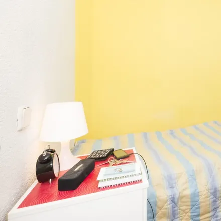 Rent this 5 bed room on Madrid in Calle de Romero Robledo, 3