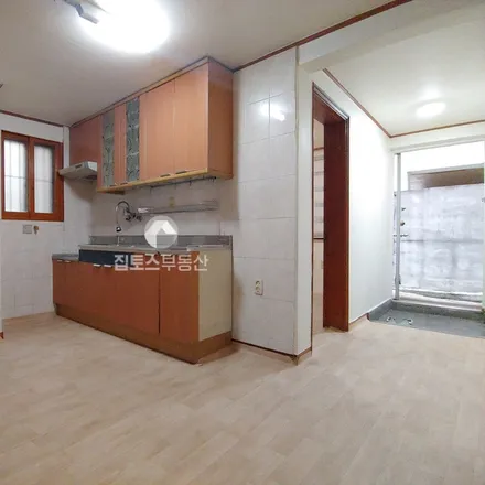 Rent this 2 bed apartment on 서울특별시 강동구 성내동 432-17