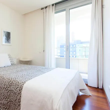 Rent this 2 bed apartment on Avinguda d'Eduard Maristany in 13, 08930 Sant Adrià de Besòs