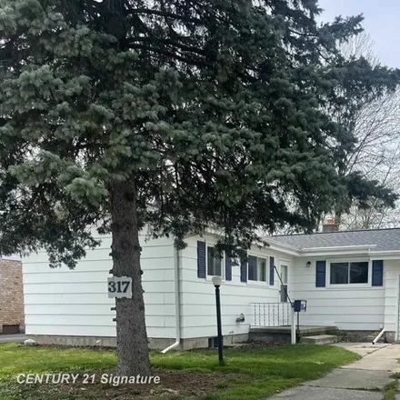 Buy this 2 bed house on 363 North Andre Street in Saginaw, MI 48602