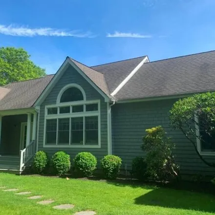 Rent this 4 bed house on 4 Coultes Lane in Northwest Harbor, East Hampton