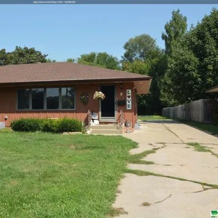 Buy this 3 bed house on 5475 Bushnell Avenue in Sioux City, IA 51106